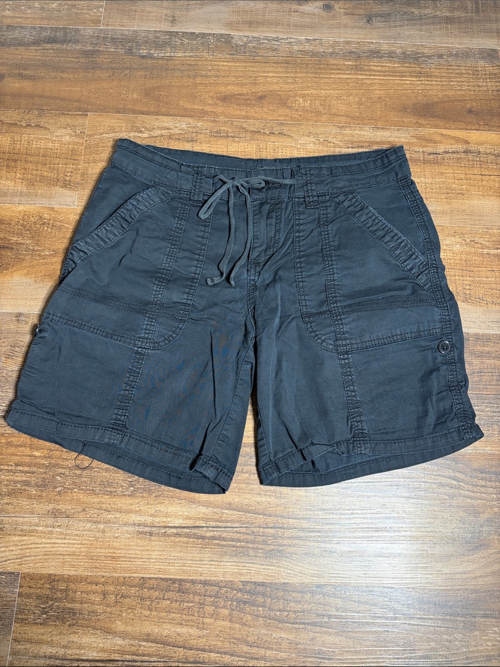 Casual Black Cargo Shorts with Drawstring Waist
